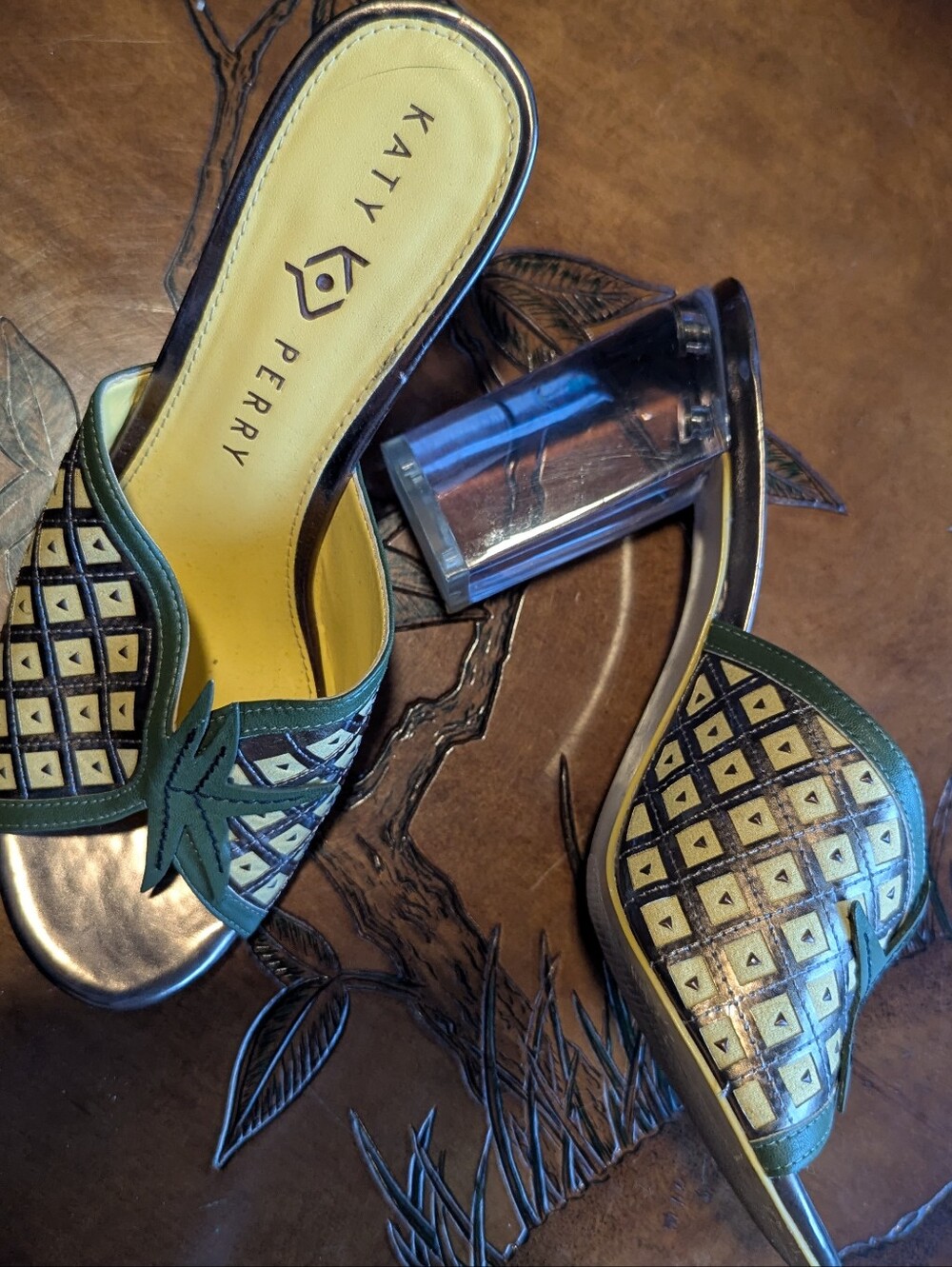 Katy Perry Collections Green & Yellow Pineapple Motif Clear Heel Slides